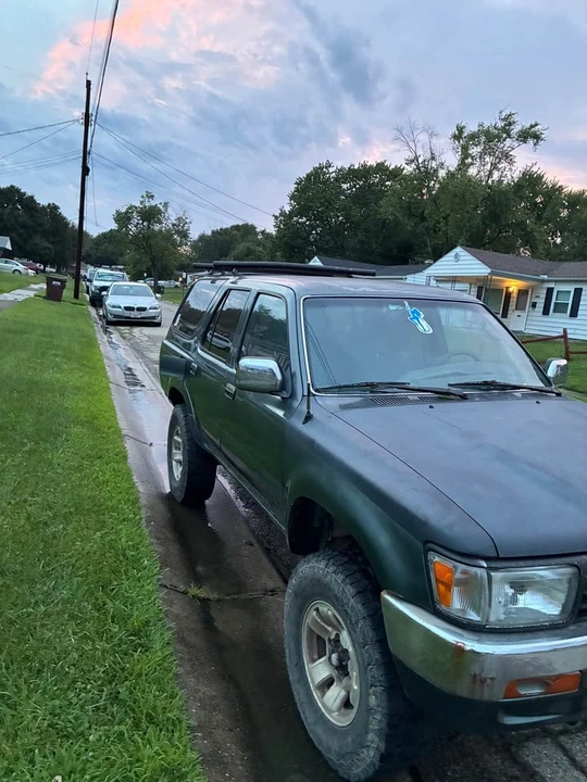 1992 Toyota 4Runner 2nd Gen - Image 4 of 10