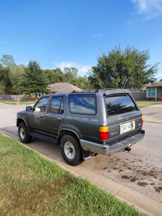 1992 Toyota 4Runner 2nd Gen - Image 4 of 13