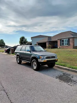 1992 Toyota 4Runner SR5 Sport Utility 4D