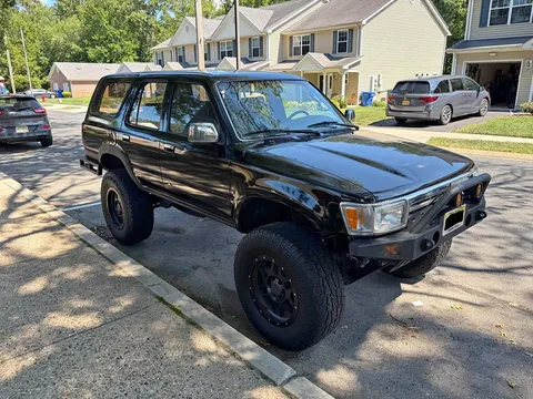 1992 Toyota 4Runner SR5 Sport Utility 4D