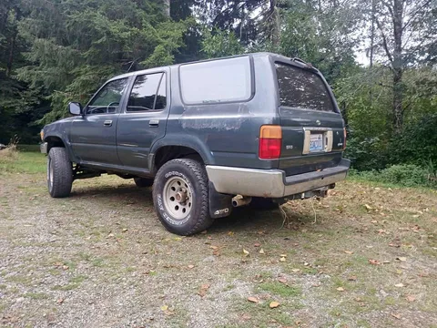 1992 Toyota 4Runner SR5 Sport Utility 4D