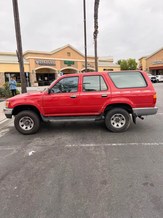 1992 Toyota 4Runner 2nd Gen - Image 2 of 4