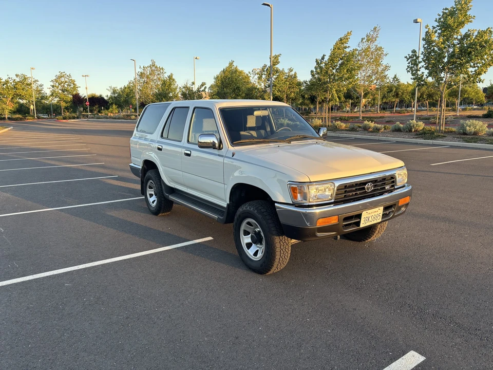 1992 Toyota 4Runner 2nd Gen - Image 23 of 31