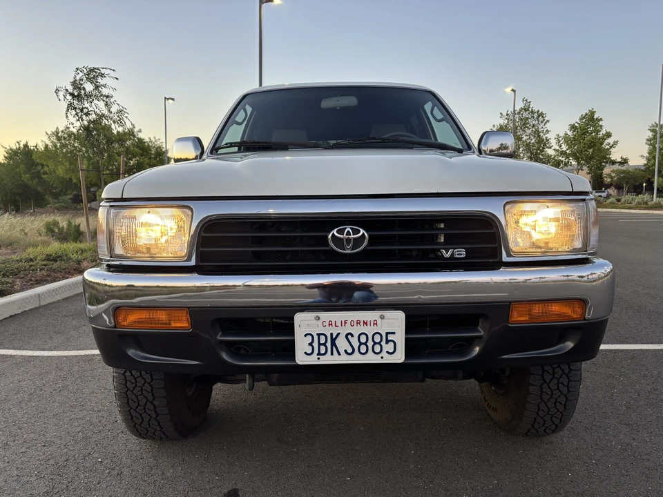 1992 Toyota 4Runner 2nd Gen - Image 9 of 31