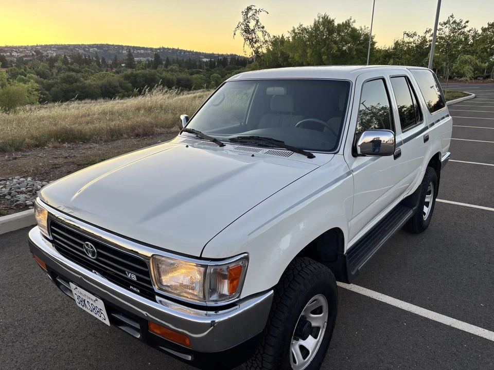 1992 Toyota 4Runner 2nd Gen - Image 15 of 31