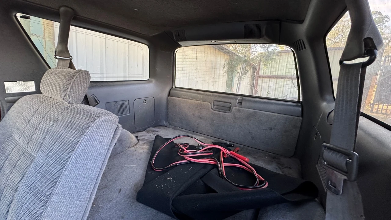 1992 Toyota 4Runner 2nd Gen - Image 14 of 16