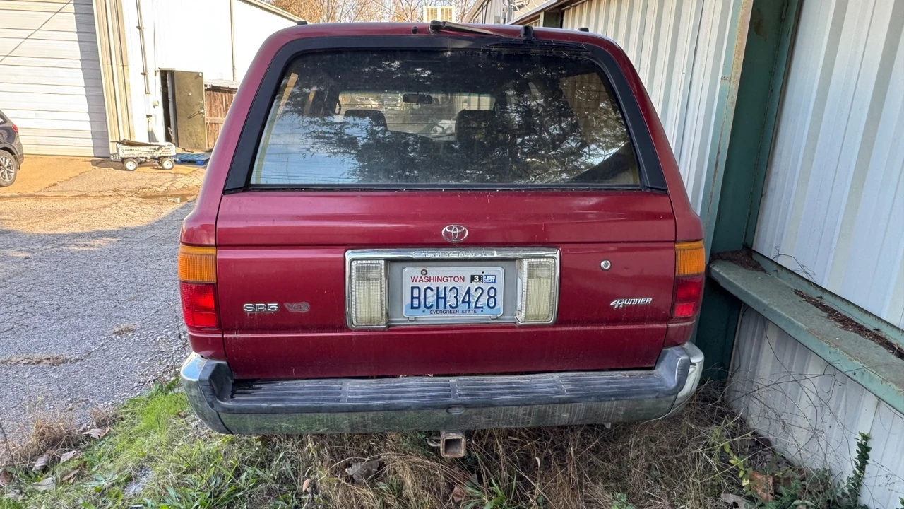 1992 Toyota 4Runner 2nd Gen - Image 5 of 16