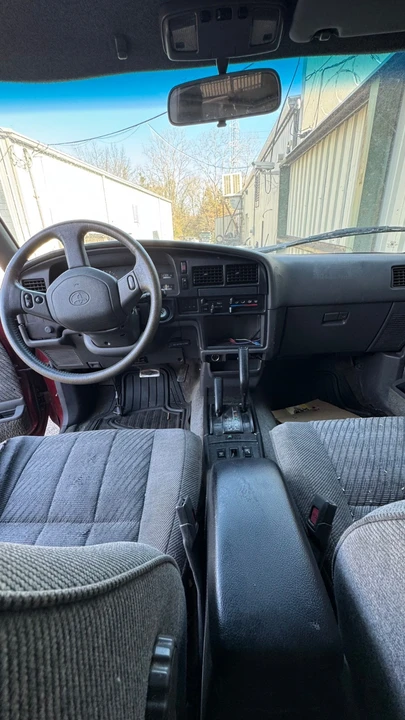 1992 Toyota 4Runner 2nd Gen - Image 9 of 16