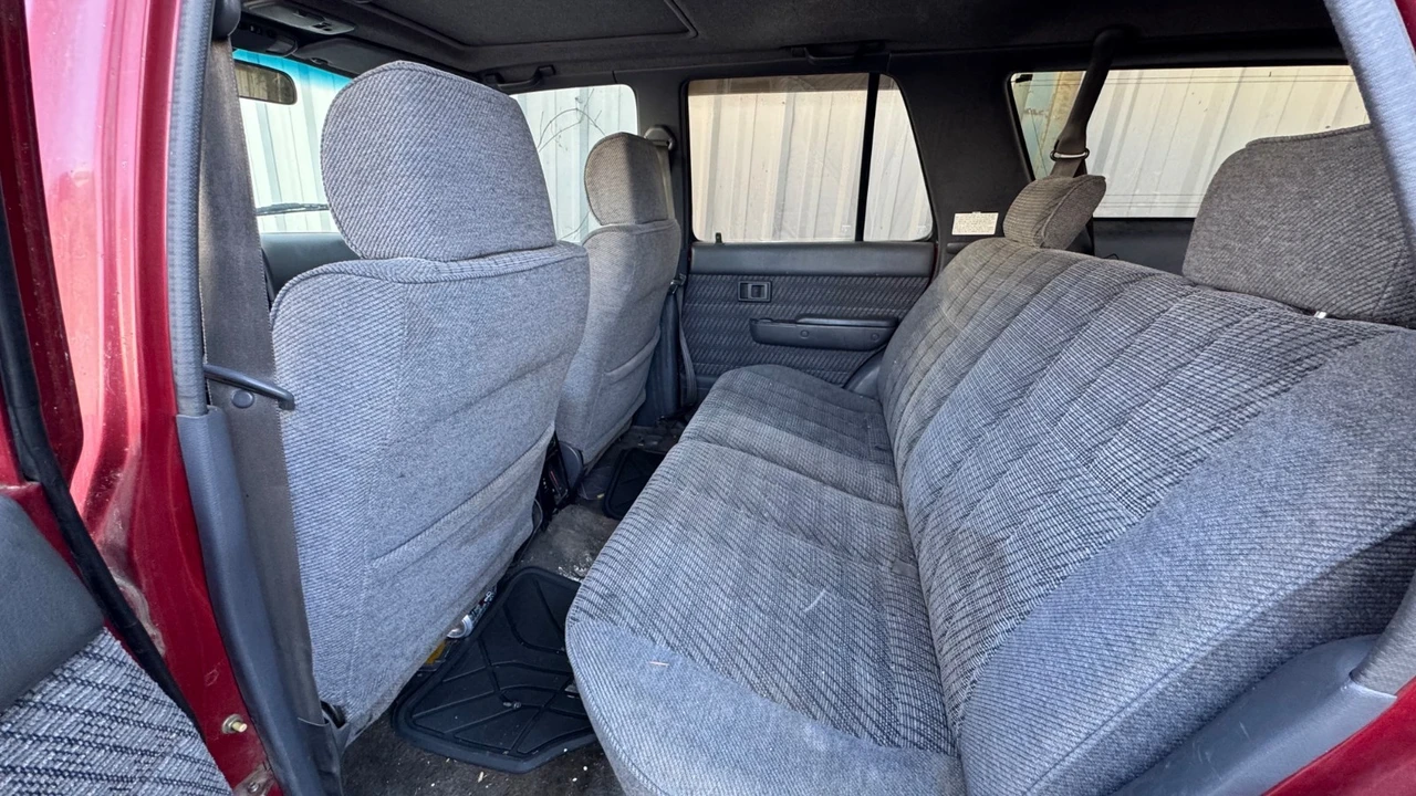 1992 Toyota 4Runner 2nd Gen - Image 11 of 16