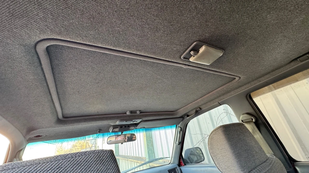 1992 Toyota 4Runner 2nd Gen - Image 13 of 16