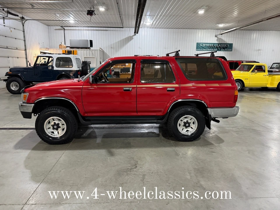 1992 Toyota 4Runner 2nd Gen - Image 2 of 21