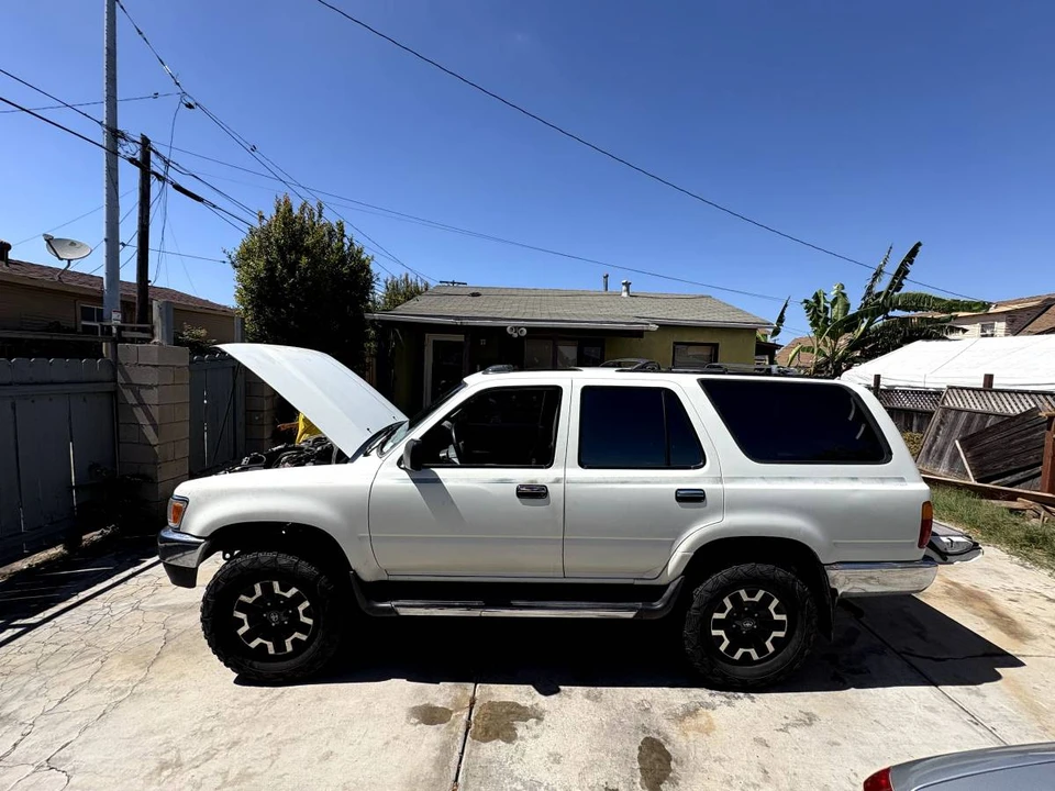 1992 Toyota 4Runner 2nd Gen - Image 2 of 8