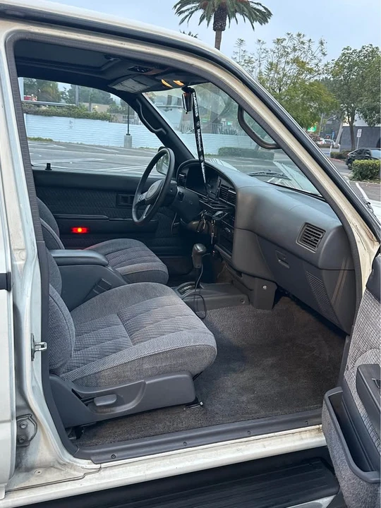 1992 Toyota 4Runner 2nd Gen - Image 2 of 9