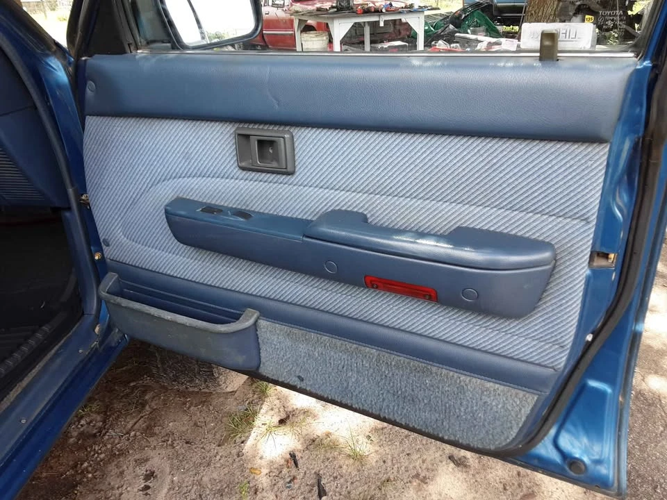 1992 Toyota 4Runner 2nd Gen - Image 15 of 18