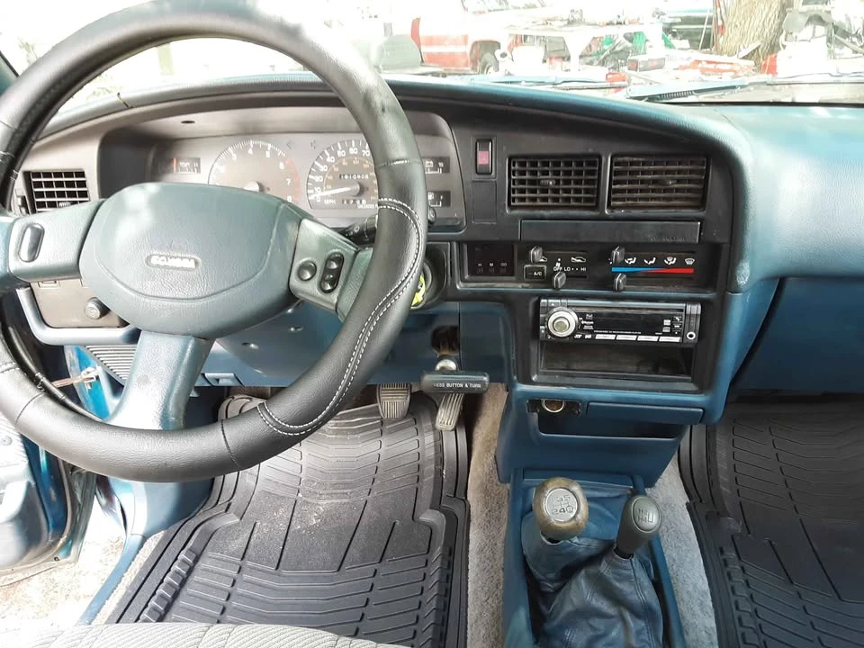 1992 Toyota 4Runner 2nd Gen - Image 17 of 20