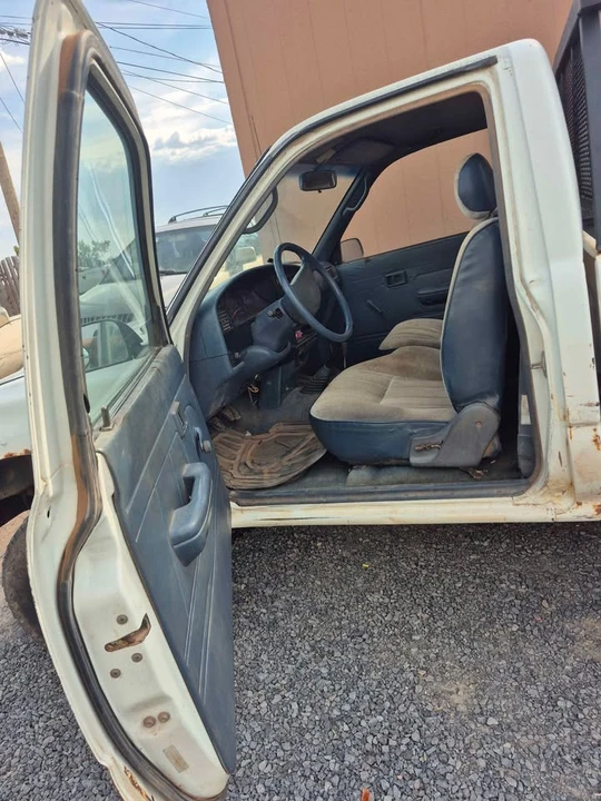 1992 Toyota 86 - Image 9 of 18