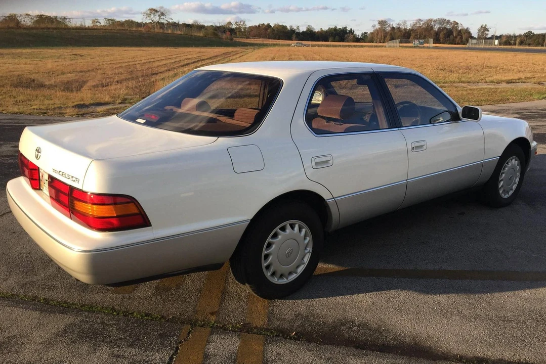 1992 Toyota Celsior 1st Gen - Image 7 of 18