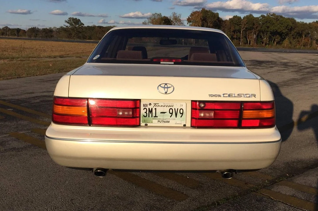 1992 Toyota Celsior 1st Gen - Image 3 of 18