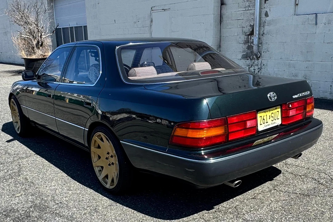 1992 Toyota Celsior 1st Gen - Image 4 of 31
