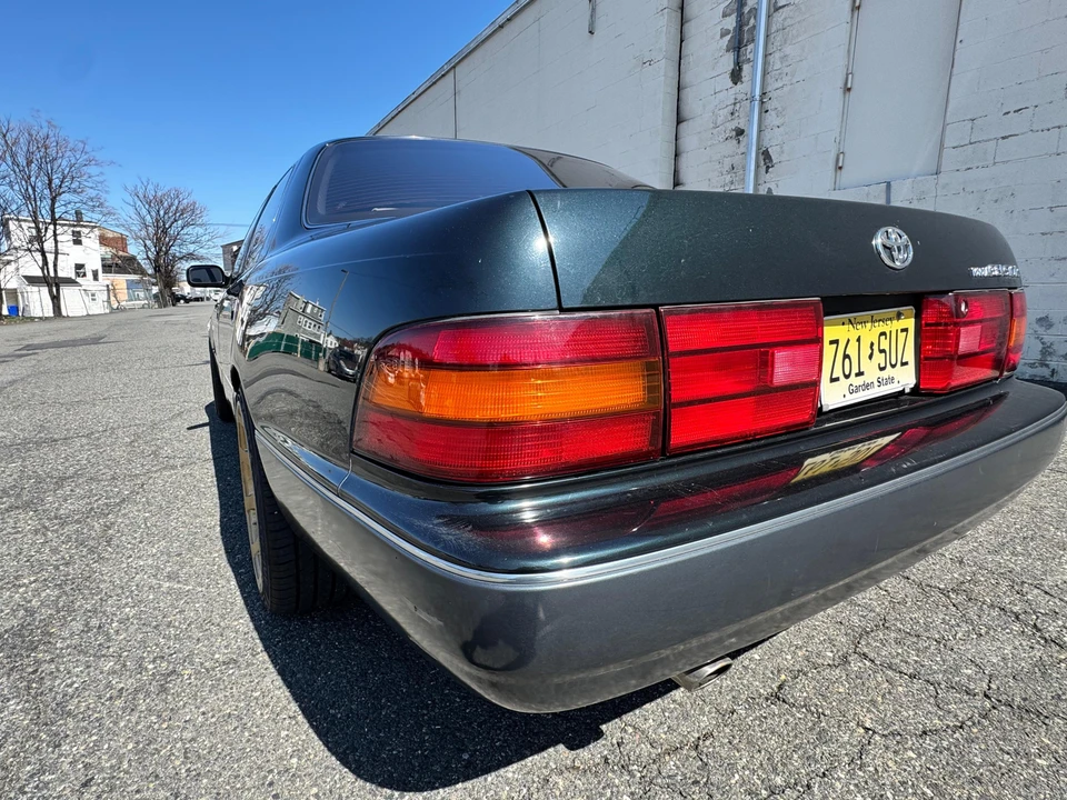 1992 Toyota Celsior 1st Gen - Image 14 of 31