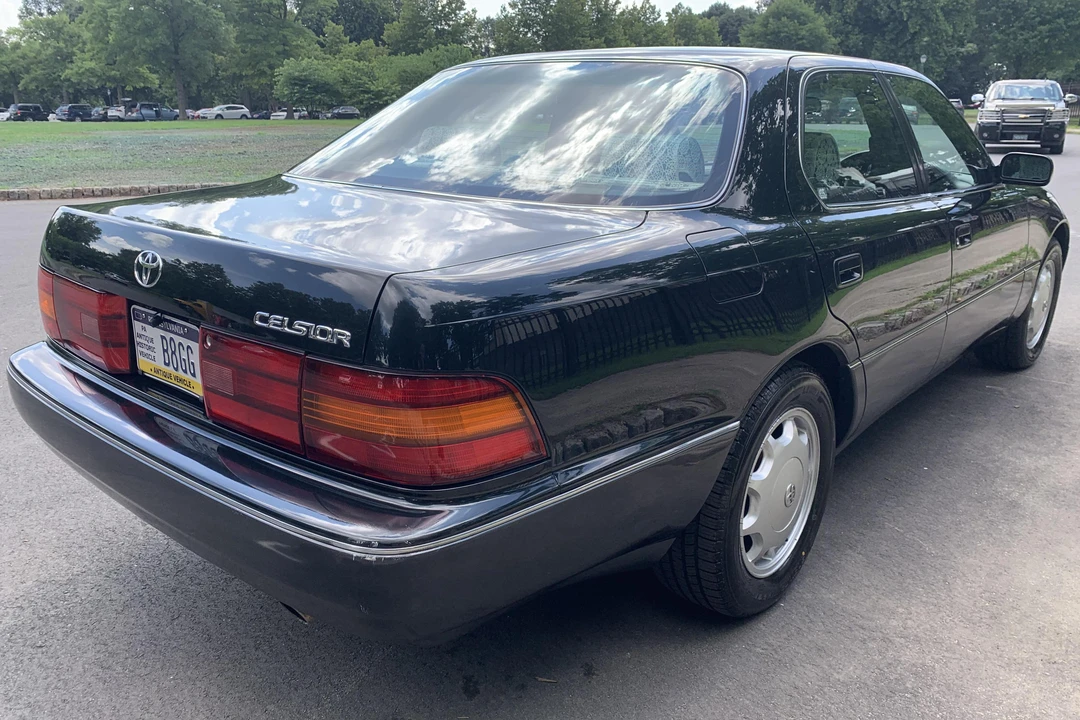 1992 Toyota Celsior 1st Gen - Image 5 of 31