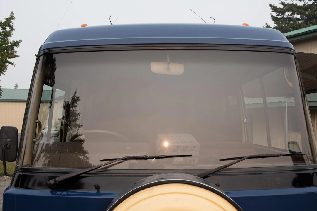 1992 Toyota Coaster 2nd Gen - Image 17 of 31