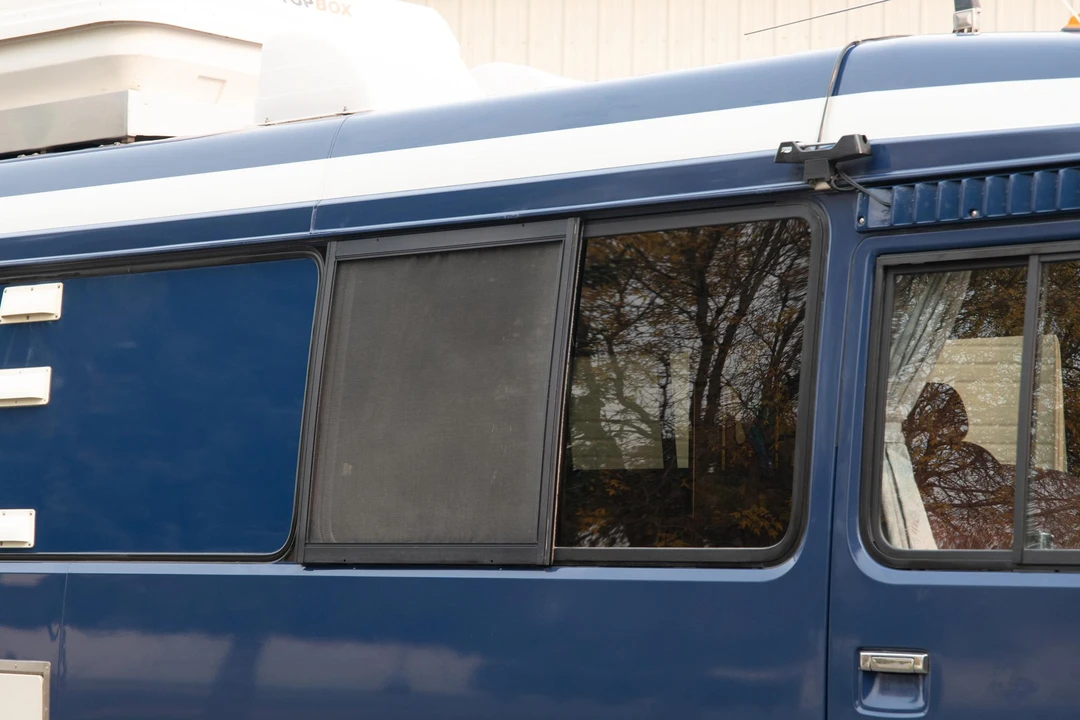 1992 Toyota Coaster 2nd Gen - Image 27 of 31