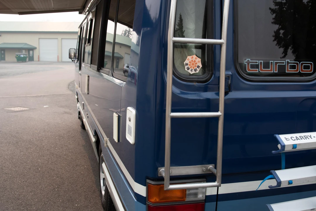 1992 Toyota Coaster 2nd Gen - Image 22 of 31