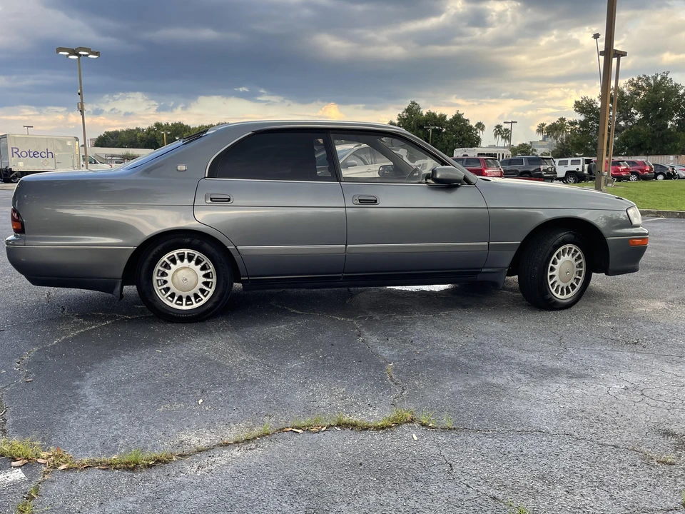 1992 Toyota Crown 9th Gen - Image 16 of 31