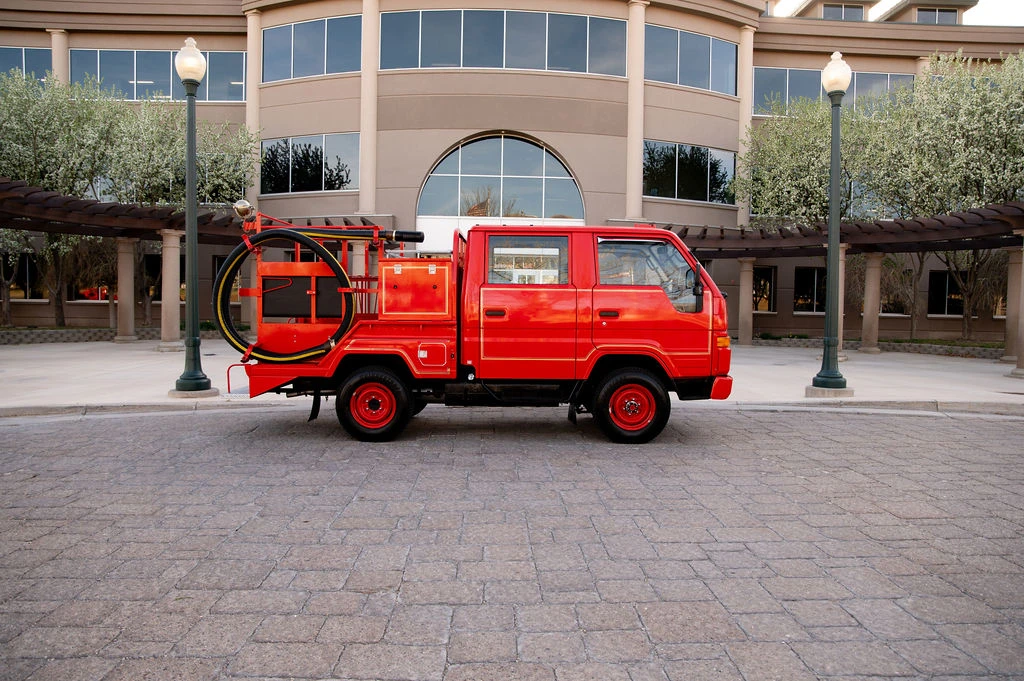 1992 Toyota HiAce 4th Gen - Image 14 of 31