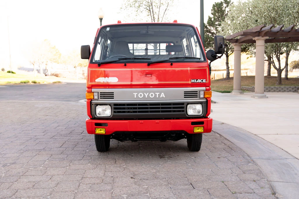 1992 Toyota HiAce 4th Gen - Image 17 of 31
