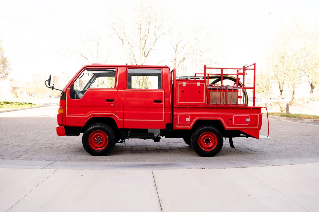 1992 Toyota HiAce 4th Gen - Image 4 of 31