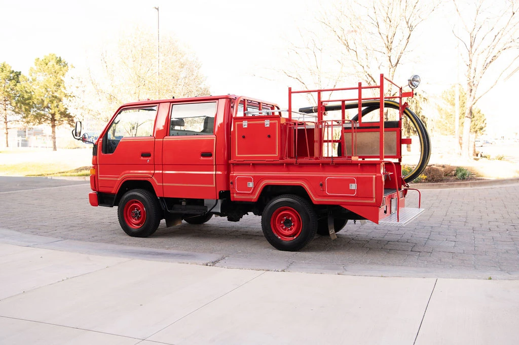 1992 Toyota HiAce 4th Gen - Image 6 of 31