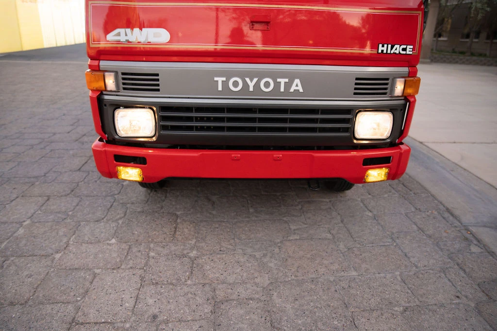 1992 Toyota HiAce 4th Gen - Image 25 of 31