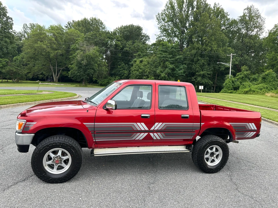 1992 Toyota Hilux 5th Gen - Image 19 of 31