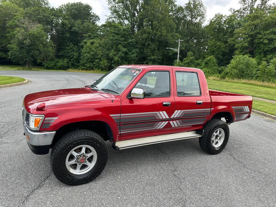 1992 Toyota Hilux 5th Gen - Image 17 of 31