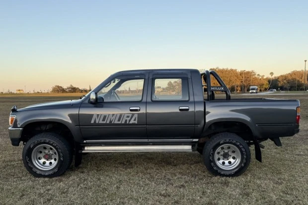 1992 Toyota Hilux 5th Gen - Image 3 of 8