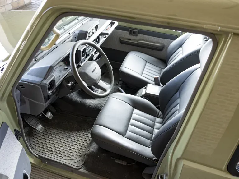1992 Toyota J70 Land Cruiser - Image 4 of 31