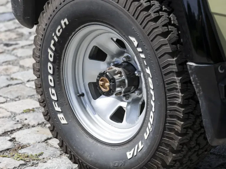 1992 Toyota J70 Land Cruiser - Image 29 of 31