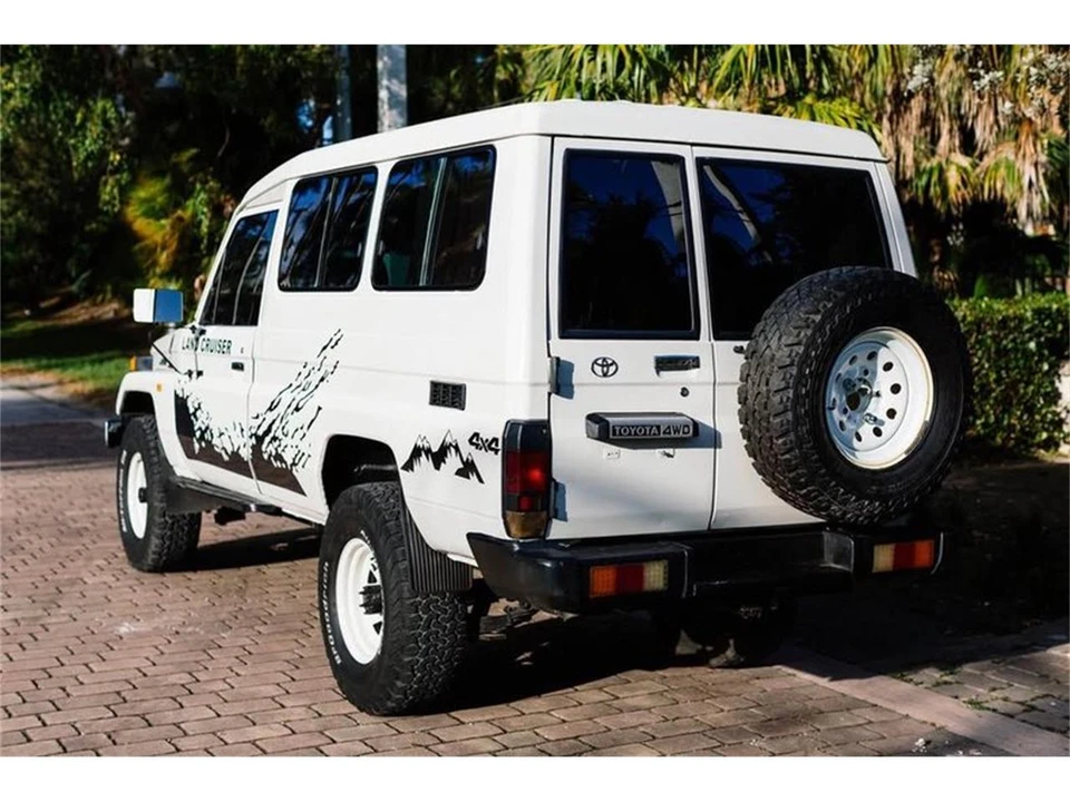 1992 Toyota J60 Land Cruiser - Image 6 of 17
