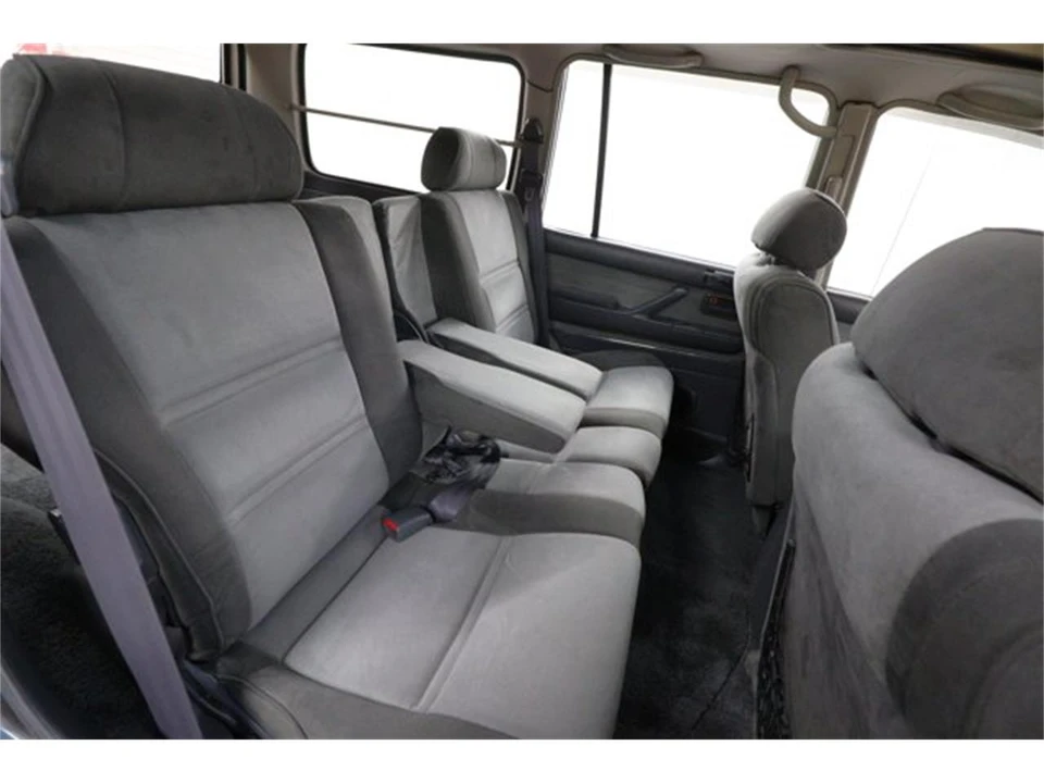 1992 Toyota J60 Land Cruiser - Image 20 of 31
