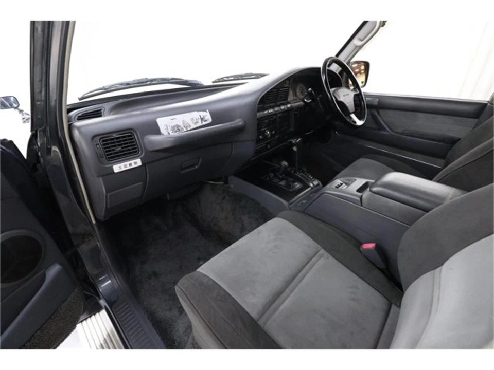 1992 Toyota J60 Land Cruiser - Image 17 of 31