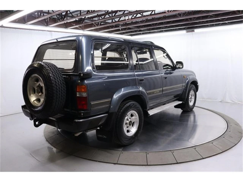 1992 Toyota J60 Land Cruiser - Image 7 of 31