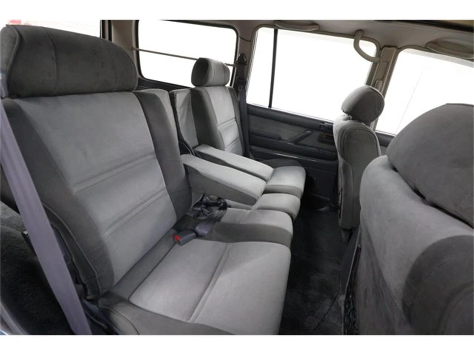 1992 Toyota J60 Land Cruiser - Image 20 of 31