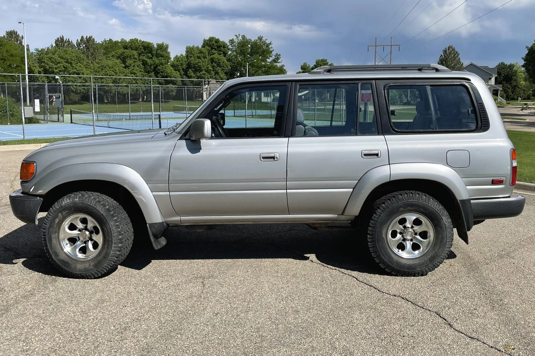 1992 Toyota J80 Land Cruiser - Image 3 of 31