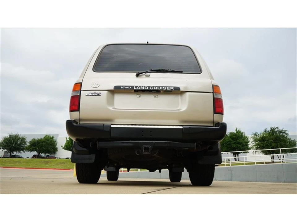 1992 Toyota J60 Land Cruiser - Image 13 of 31