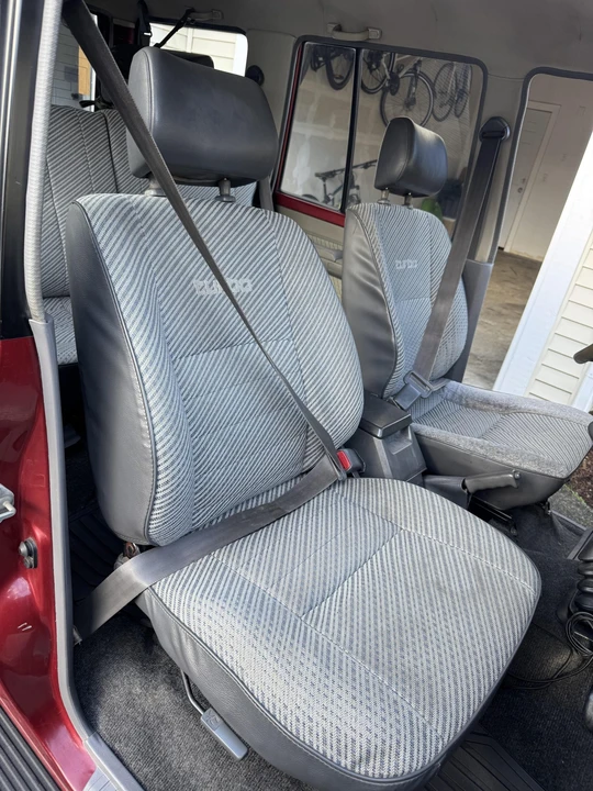 1992 Toyota J70 Land Cruiser - Image 22 of 31