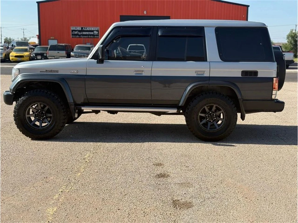 1992 Toyota J60 Land Cruiser - Image 5 of 25