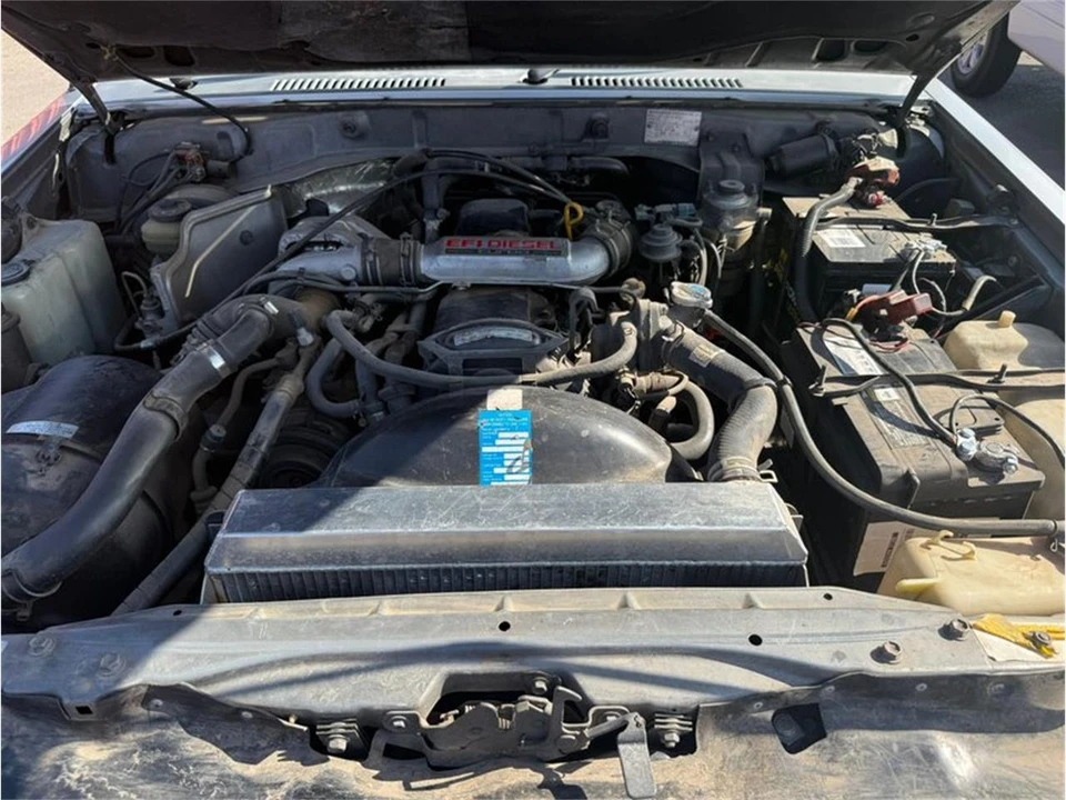 1992 Toyota J60 Land Cruiser - Image 10 of 25