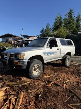 1992 Toyota Pickup 1/2 Ton Short Wheelbase DLX